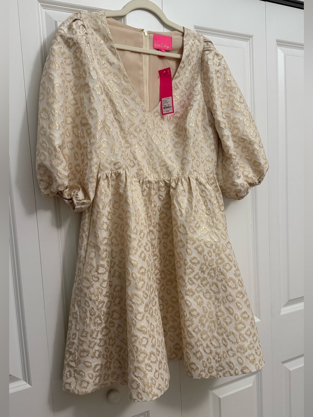 Lilly Pulitzer Ladies size 10 Stunning Gold-Cream Dress with Puff Sleeves NWT